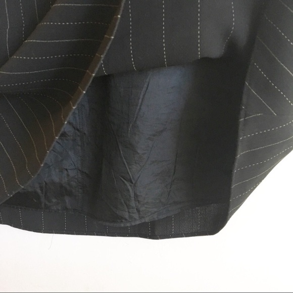 Jones New York A Line Pinstripe Skirt Black Sz 6 - Picture 5 of 8